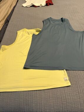 Vuori Women’s Tank Tops — Yellow and Slate Blue (2-Pack)